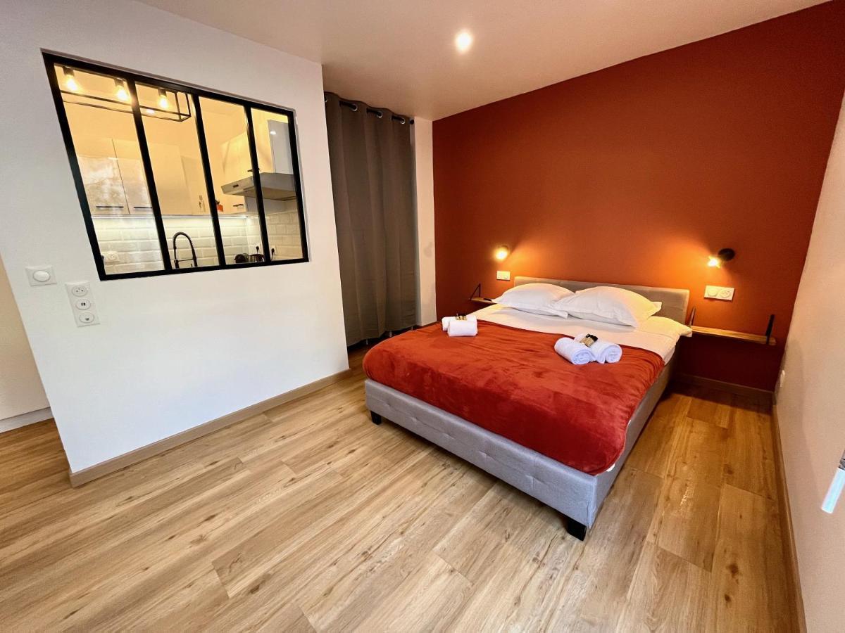 Studio Avec Grande Terrasse Et Parking Privatifs Caen Buitenkant foto